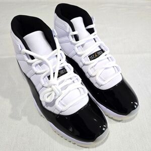 Air Jordan Retro 11 "Gratitude"